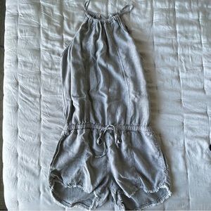 Bella Dahl Taya Grey Raw Hem Romper